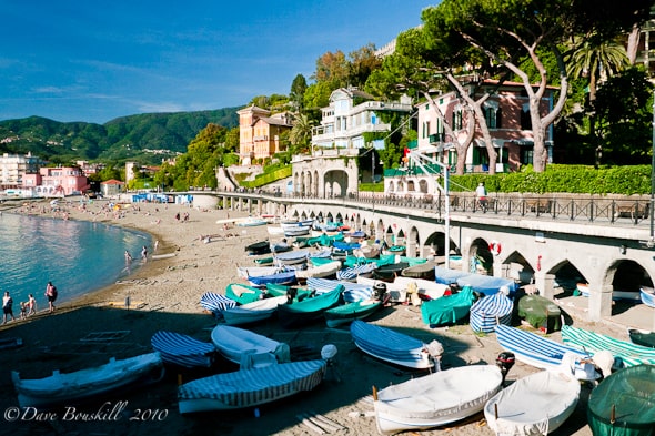 cinque-terres-walk boats