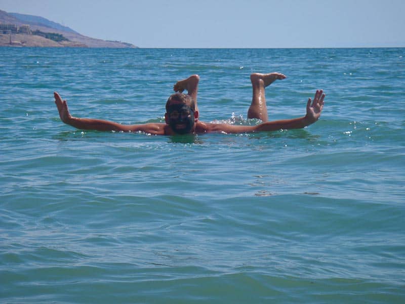 how to swim in the Dead Sea