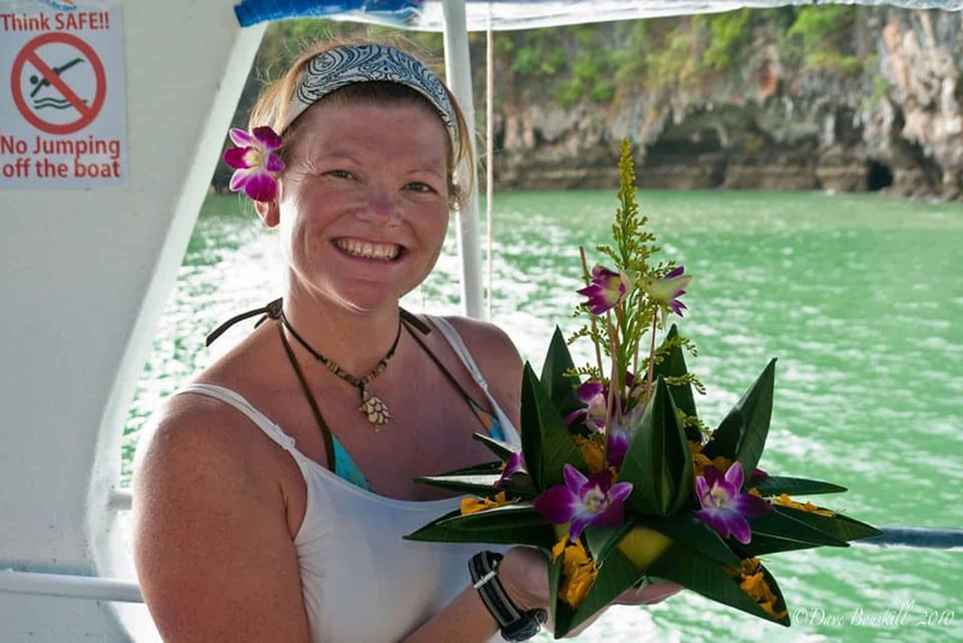 thailand facts deb with flower arrangement 