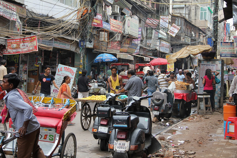 delhi street scene