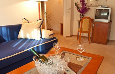 where to stay in dubrovnik beach hotel villa wolff