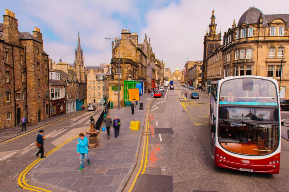 visit edinburgh trolly 