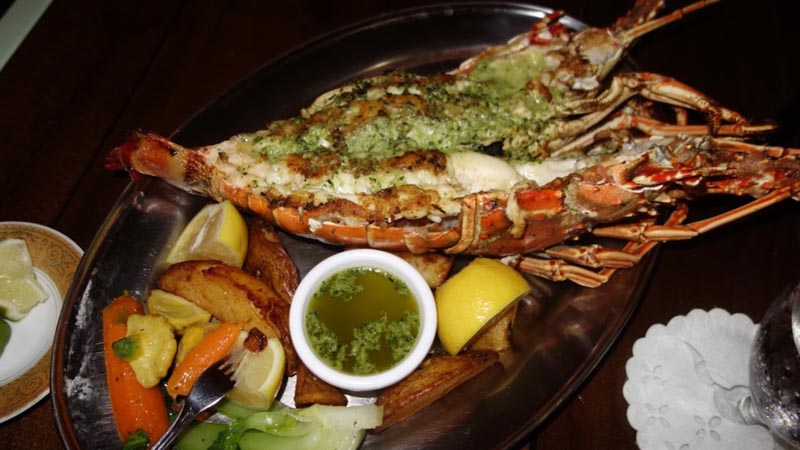 grand cayman restaurants lobster at morgans