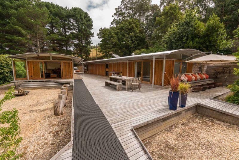 twelve aposltes lodge walk rooms