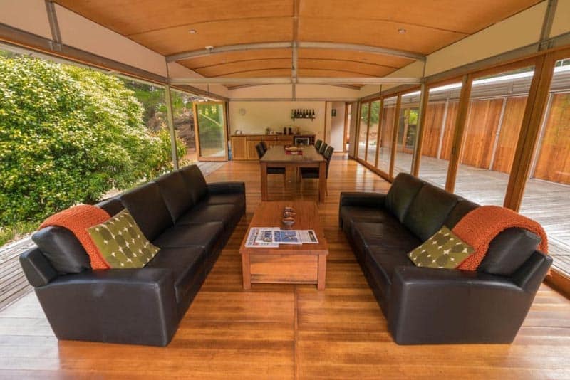 twelve apostles lodge walk australia