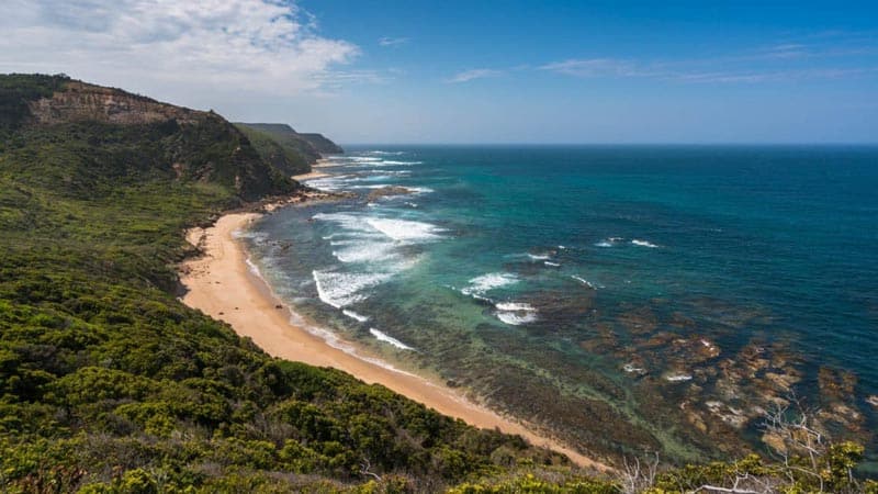 extraordinary views of the great ocean road coast