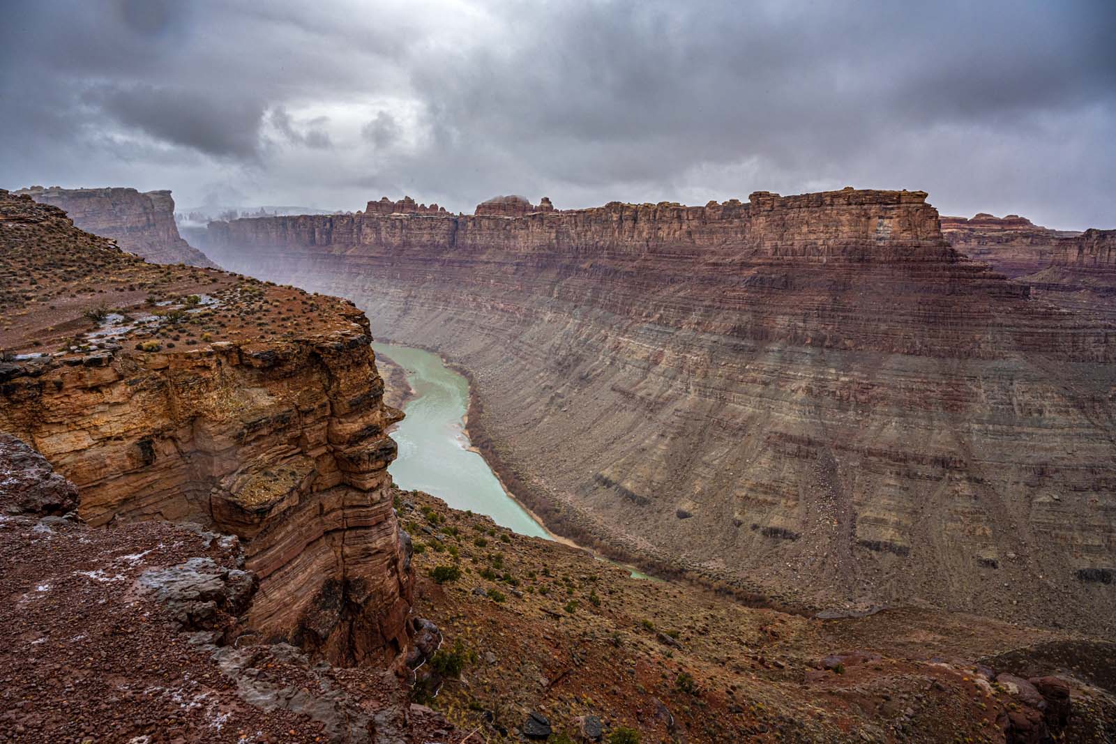 best hikes in canyonlands national park colorado and green river