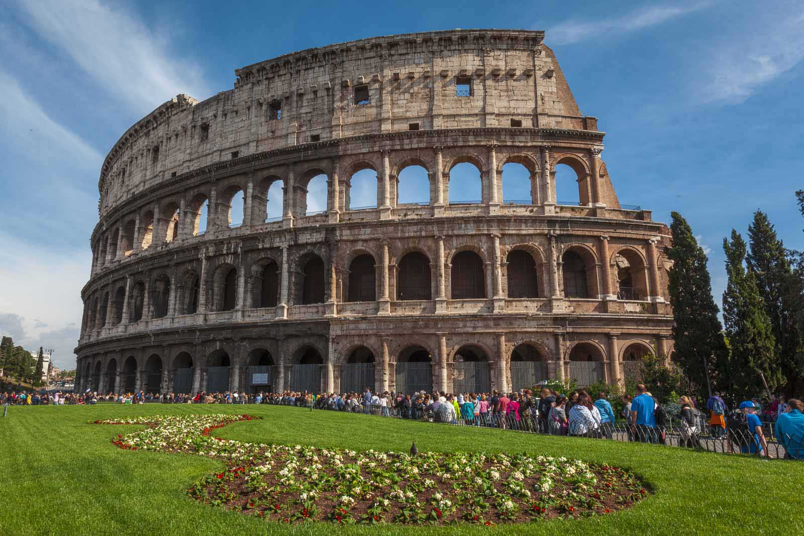 historical places colosseum rome