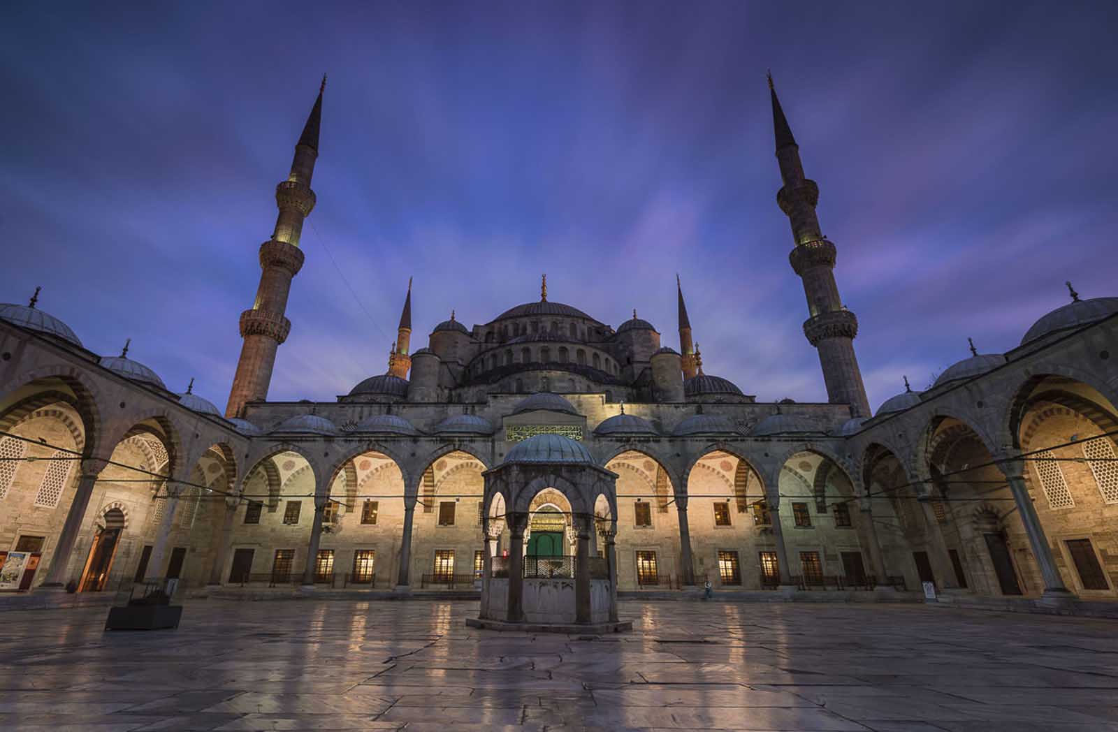 historical places istanbul turkey Hagia Sophia