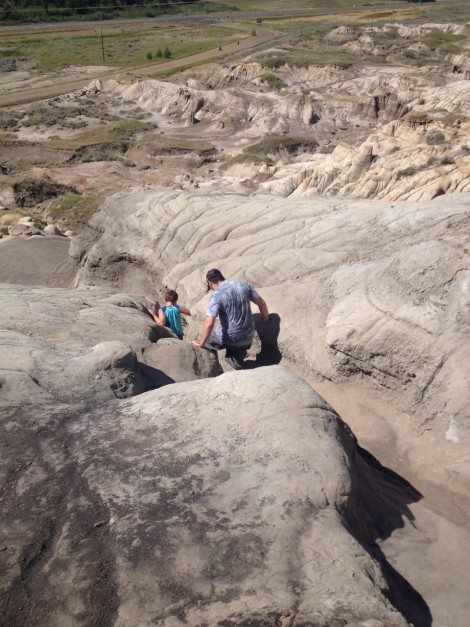 hoodoo walk down