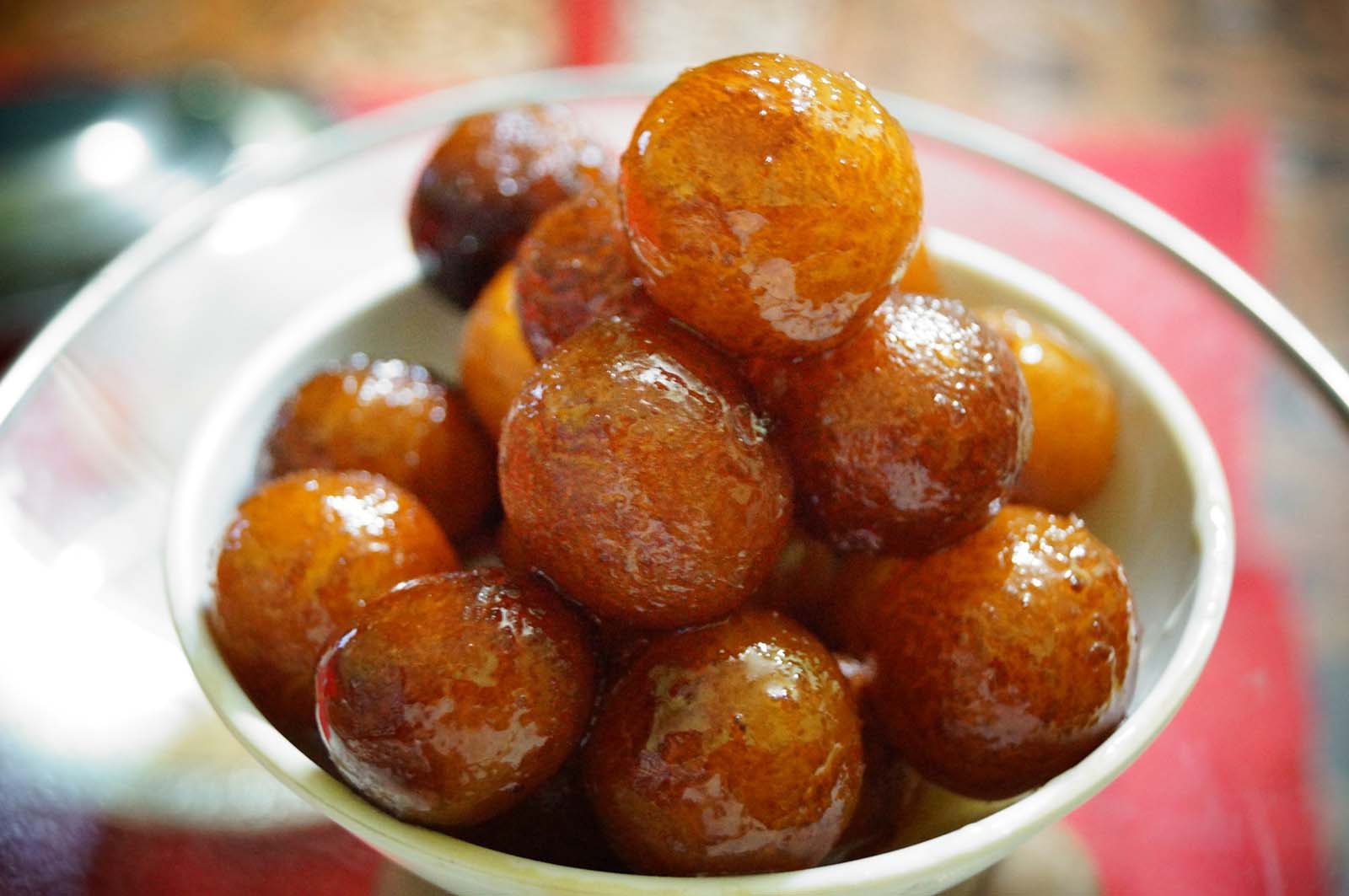 best indian food desserts gulab jamun