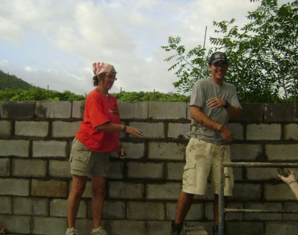 Volunteering in Nicaragua – Building a School and Giving Hope