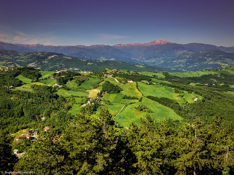 italian hospitality mountains valley