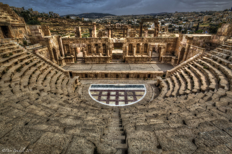 jerash amphitheatre