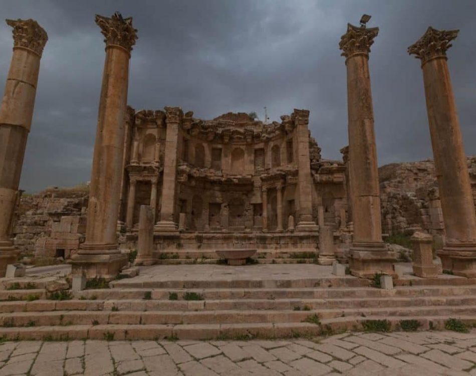 Jerash – Welcome to the Ancient Roman City of Jordan