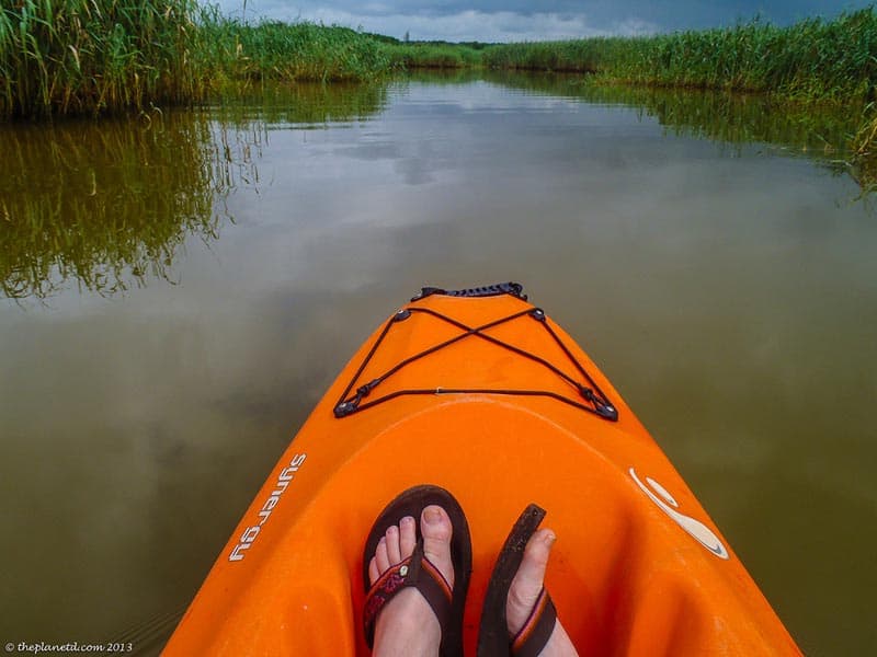 feet on kayak
