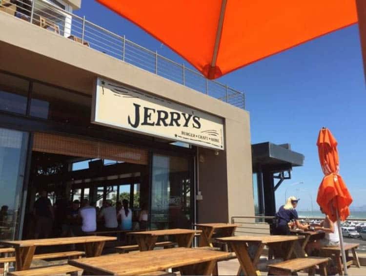 cape town places to eat | jerry's burger bar