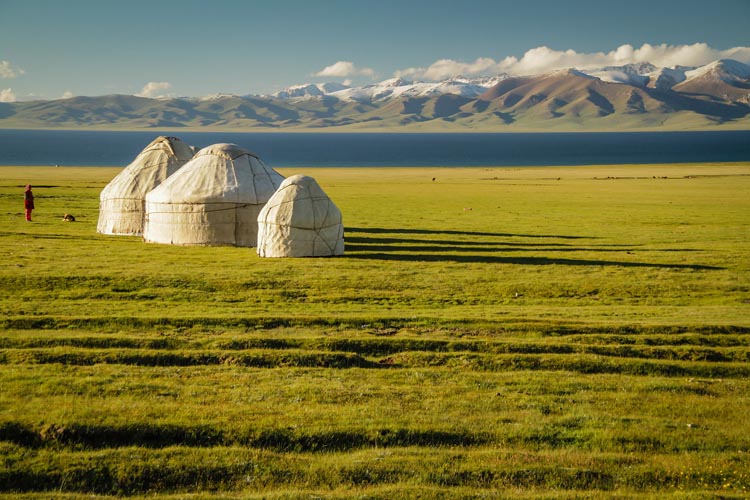 yurts in kyrgyzstan | travel