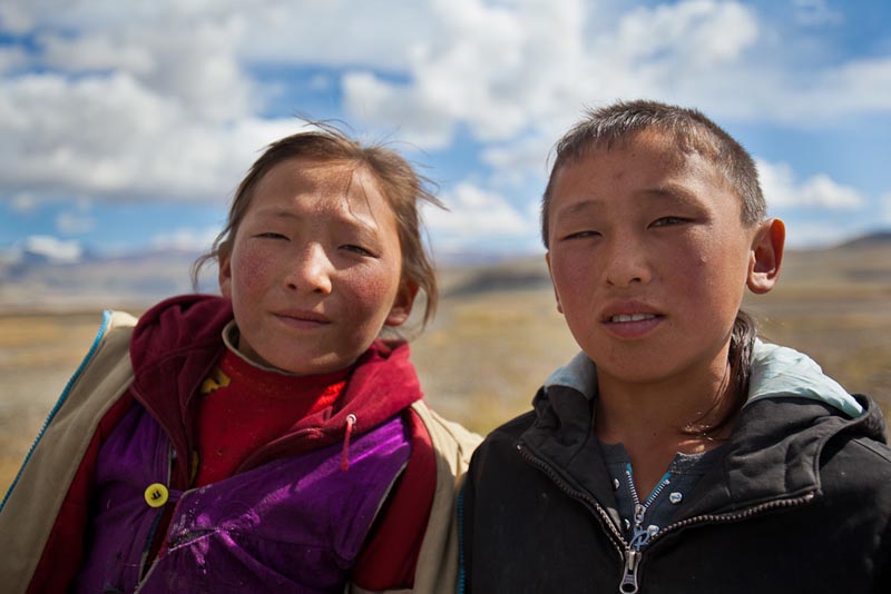 photos mongolia children