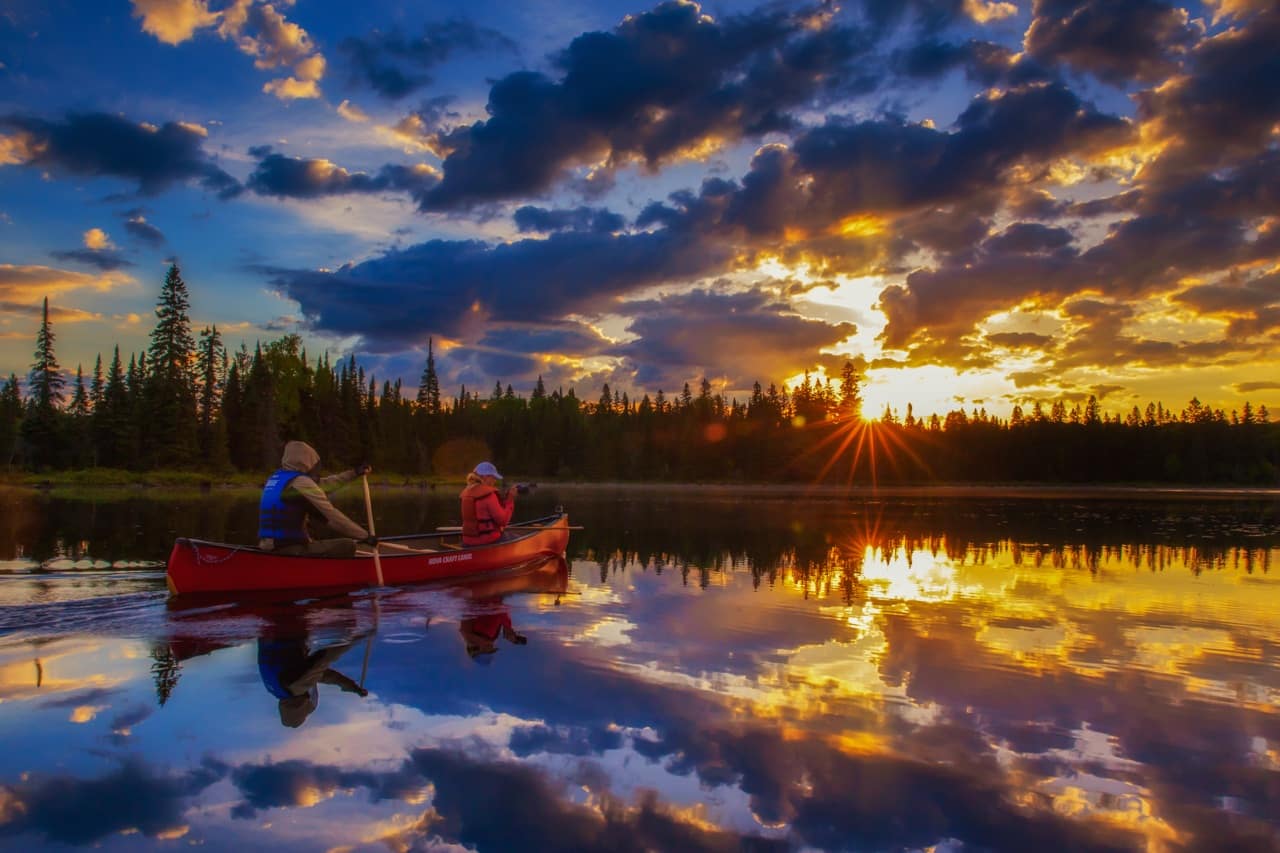 algonquin park | canoe reflections at sunrise