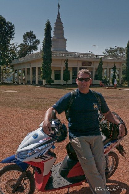thailand vacation tips | renting a motor scooter