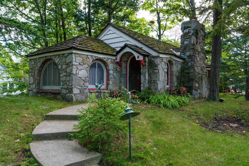 Mushroom Houses Charlevoix house - Abide