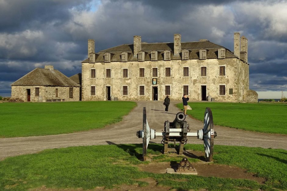 old fort niagara falls ny