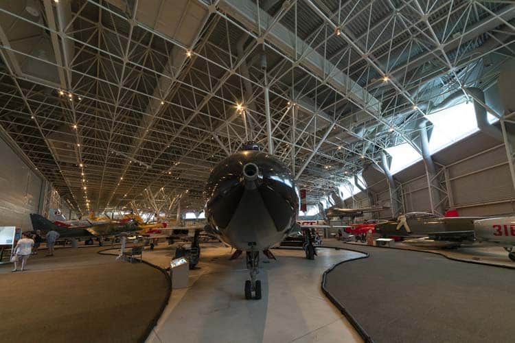 places in ottawa to visit Aviation and Space Museum