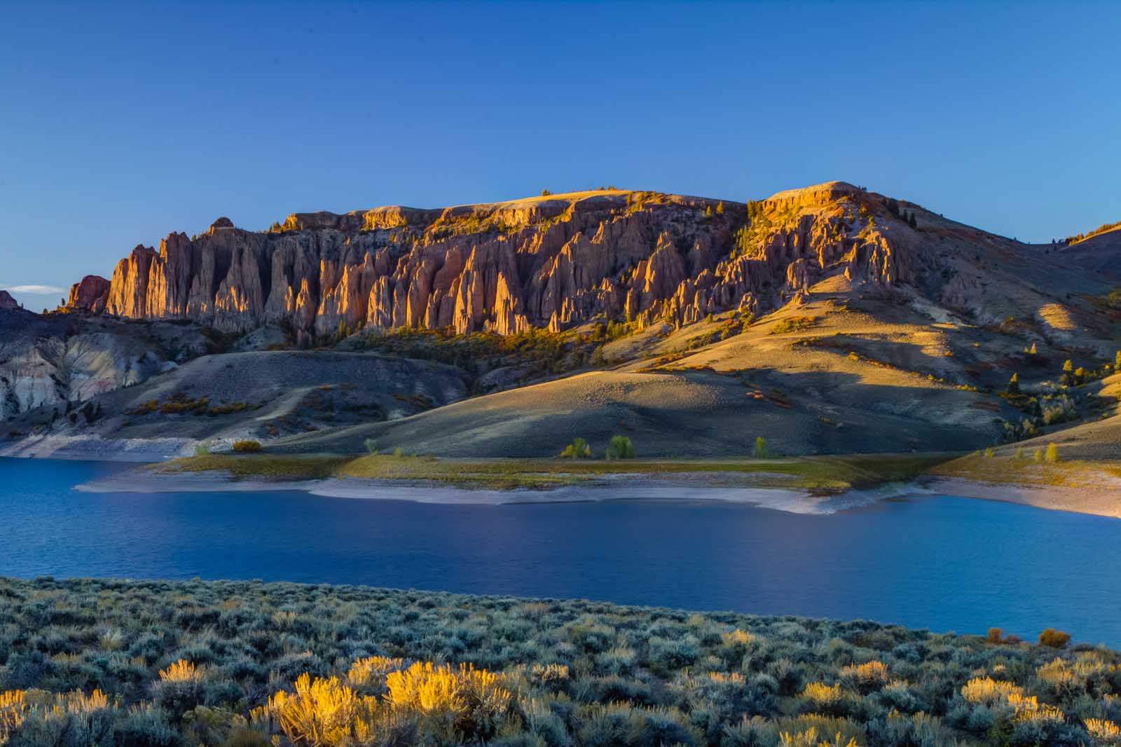 places in colorado Dillons Pinnacles, 