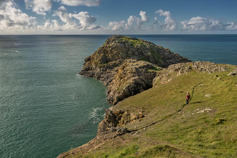 adventurous things to do in Wales Porthgain Coastal Walk