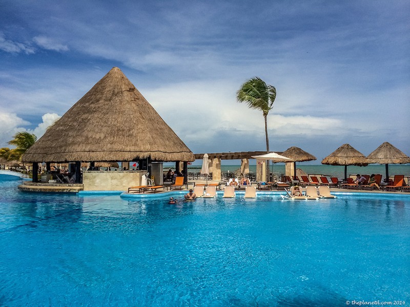 plan your dream trip relaxing Cancun