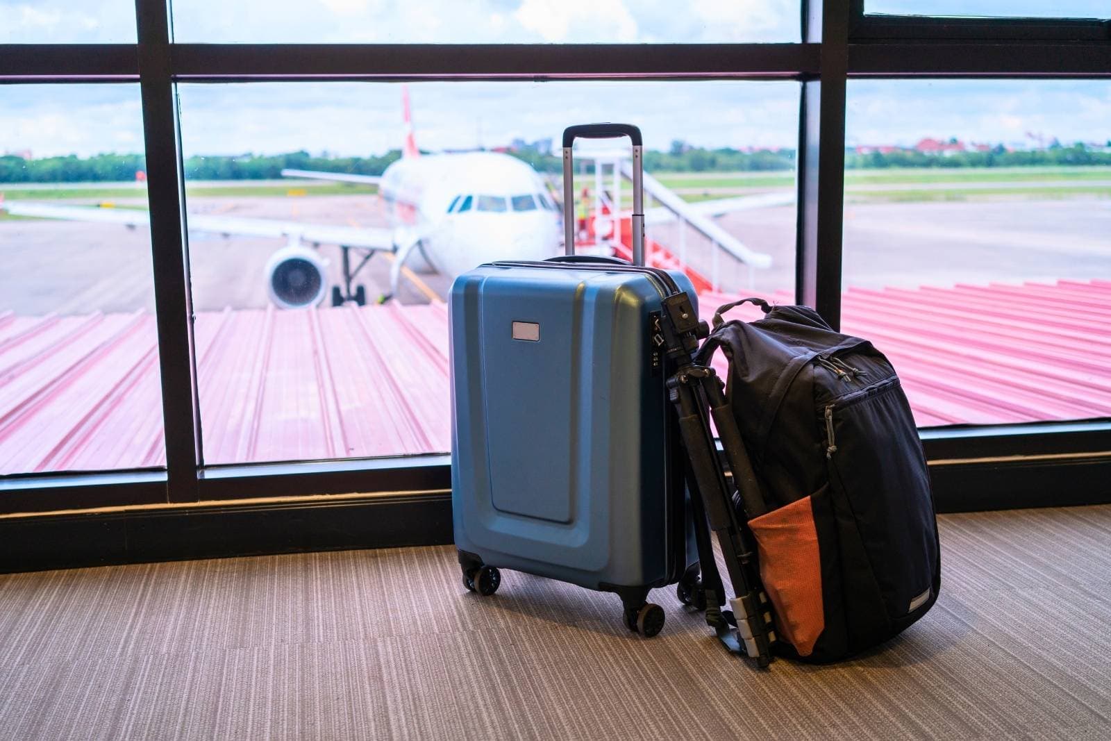 Can You Pack Power Banks in Checked Luggage? 2026 Airline Battery Rules Travellers Need to Know