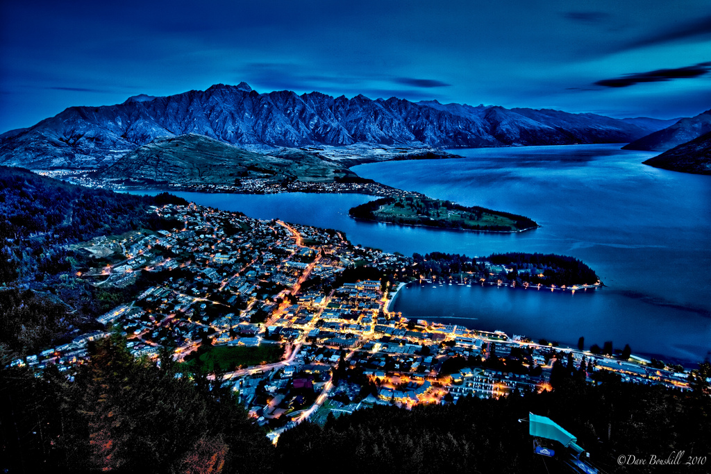 Queenstown, New Zealand at Night | The Planet D