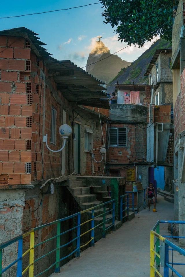 favelas of rio de janeiro 