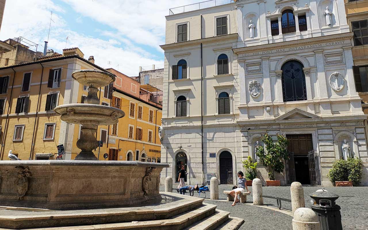 One of the many Piazza's in Rome