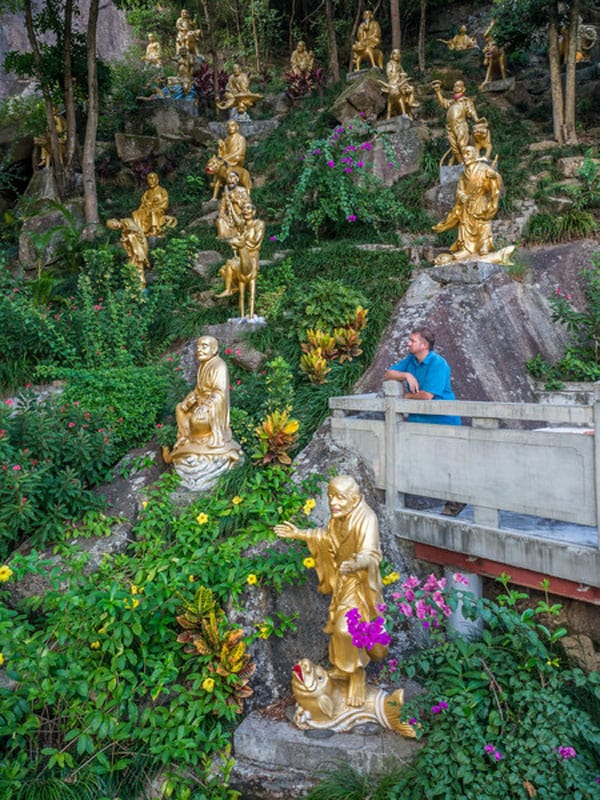 what to do in Hong Kong | buddhas