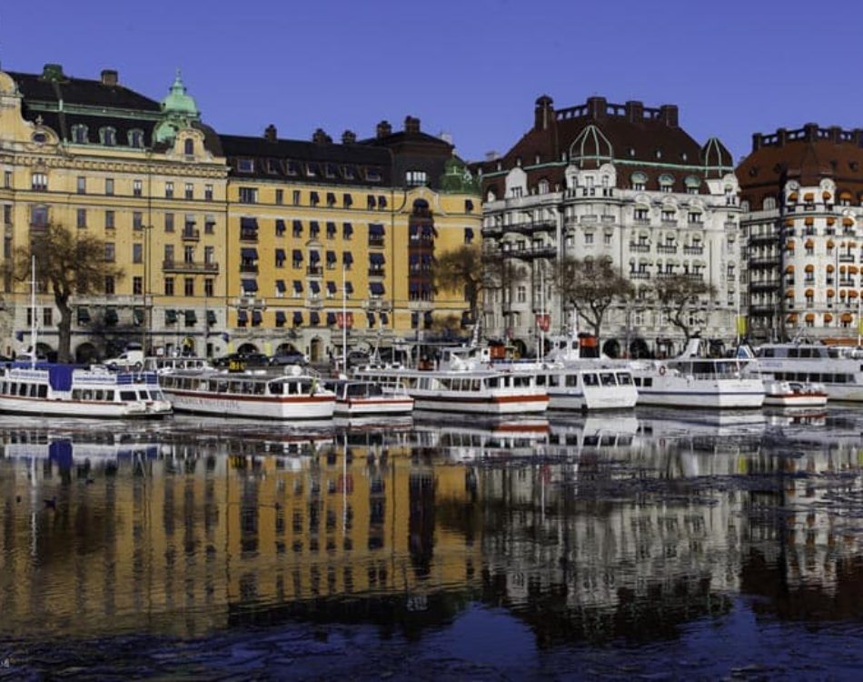 14 Spectacular and Colourful Stockholm Pictures