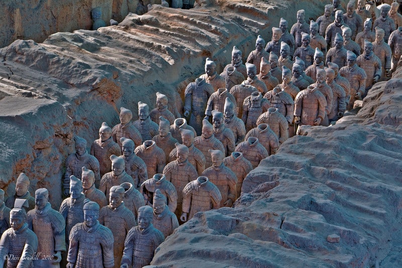 terracotta warriors troops