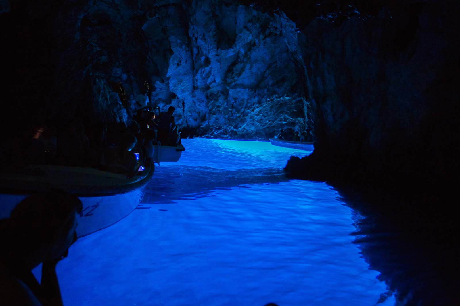 what to do in croatia the blue cave
