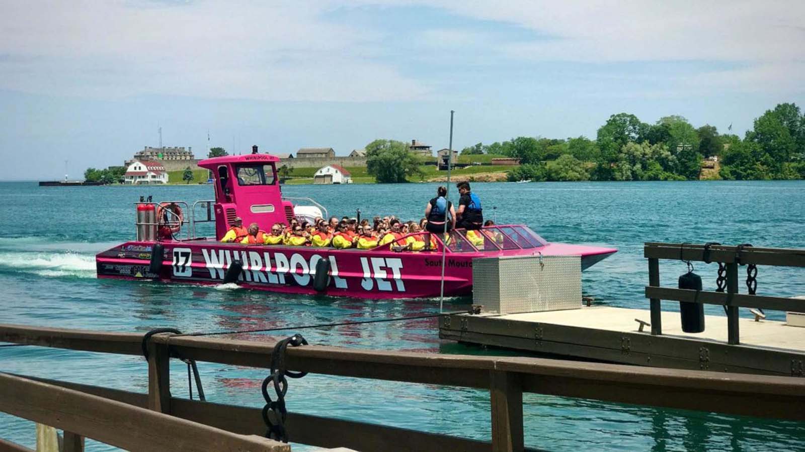 whirlpool jetboat in niagara falls