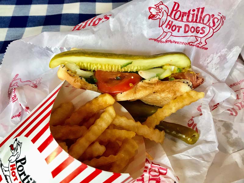 what to eat in chicago portillos hot dog