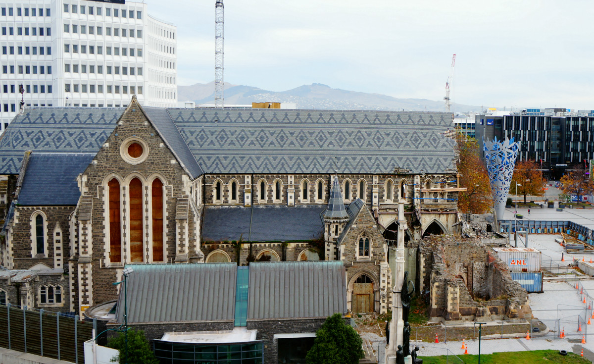 places to visit in christchurch | cathedral square