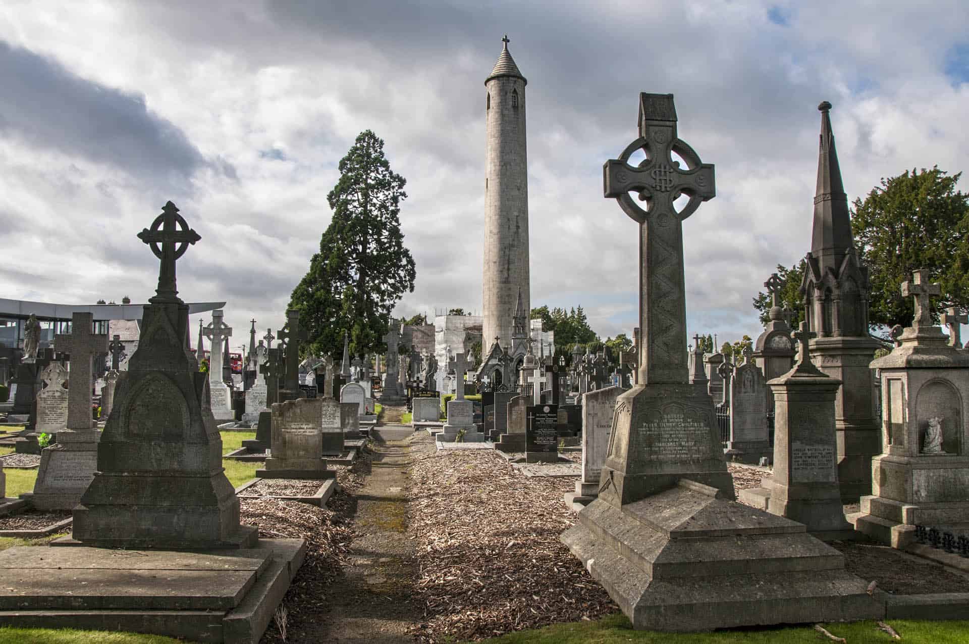 what to do in dublin - Glasnevin Cemetery and Museum