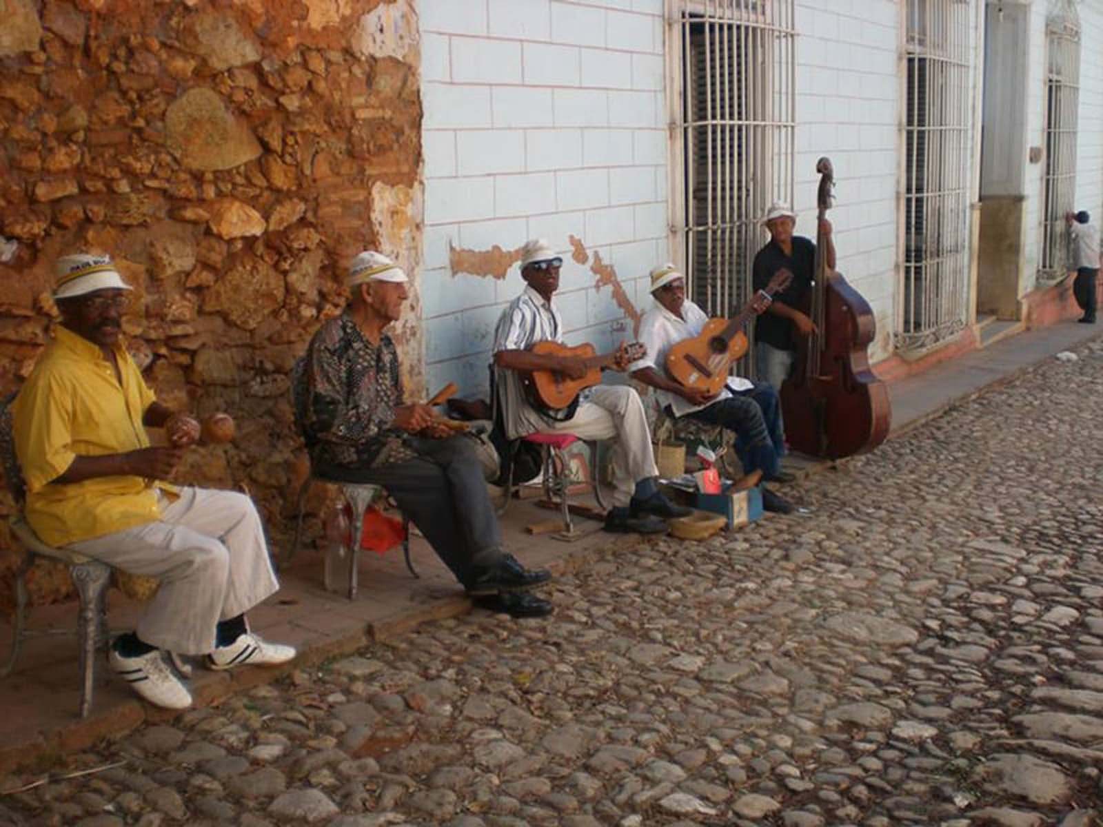 enjoy the street musicians things to do in Havana Cuba