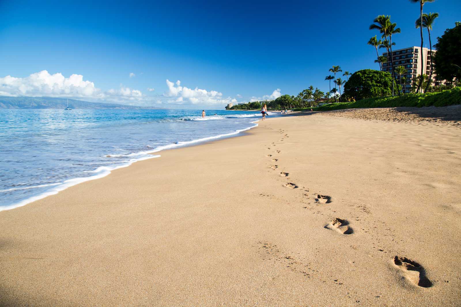 places to visit in maui kaanapali beach