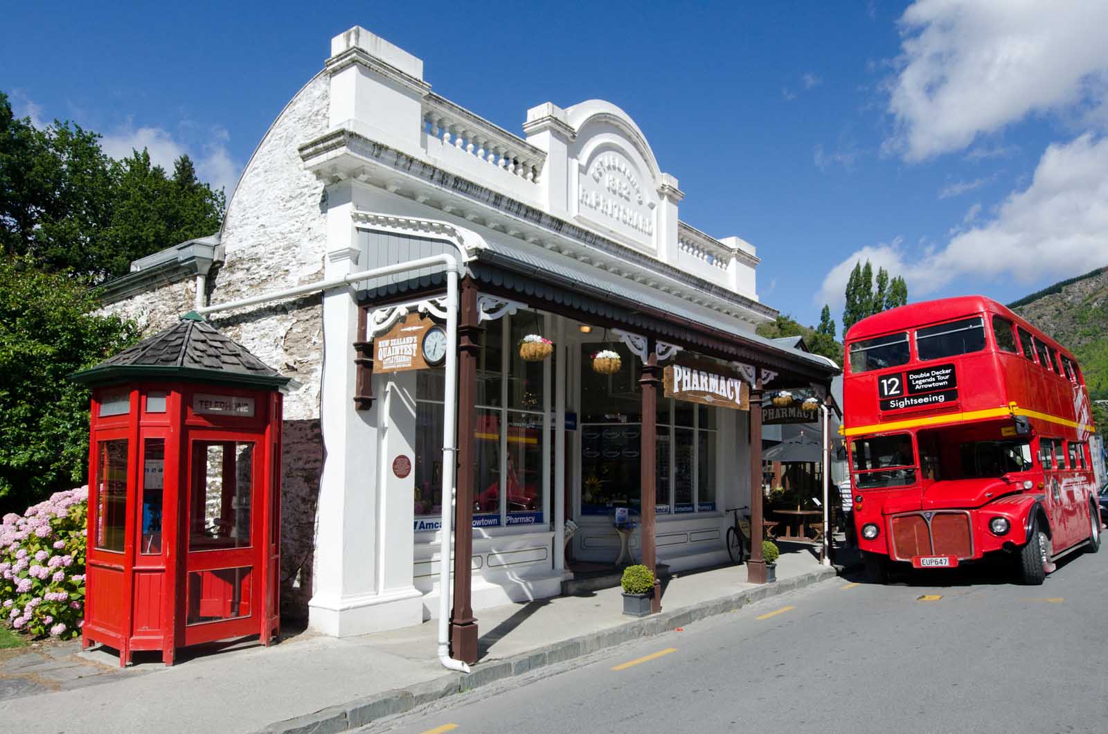 what to do in queenstown Otago gold rush buildings at Arrowtown