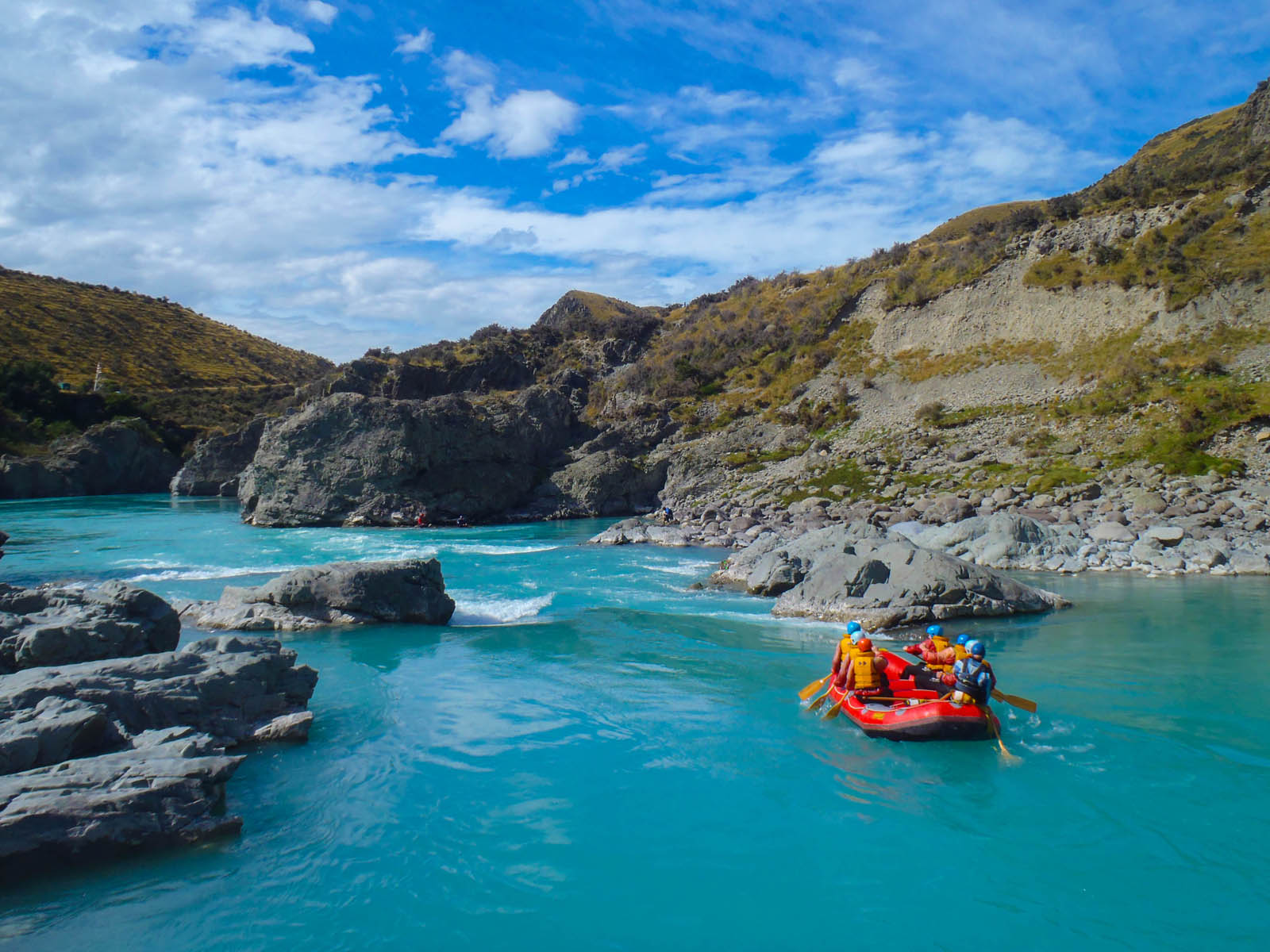 what to do in new zealand whitewater rafting