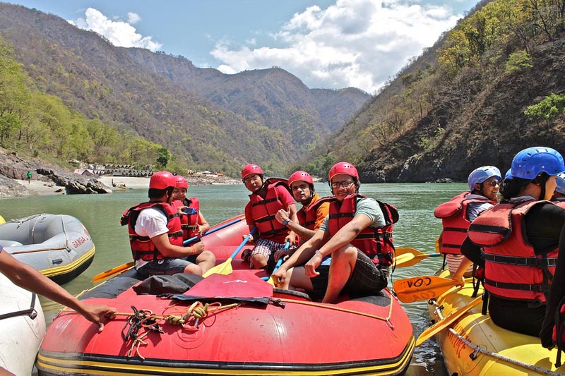 what to do in rishikesh whitewater rafting