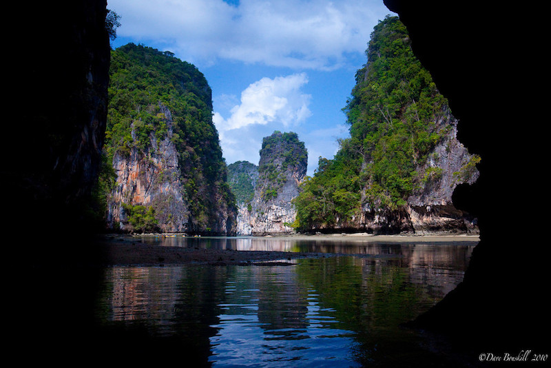 things to do in thailand cave