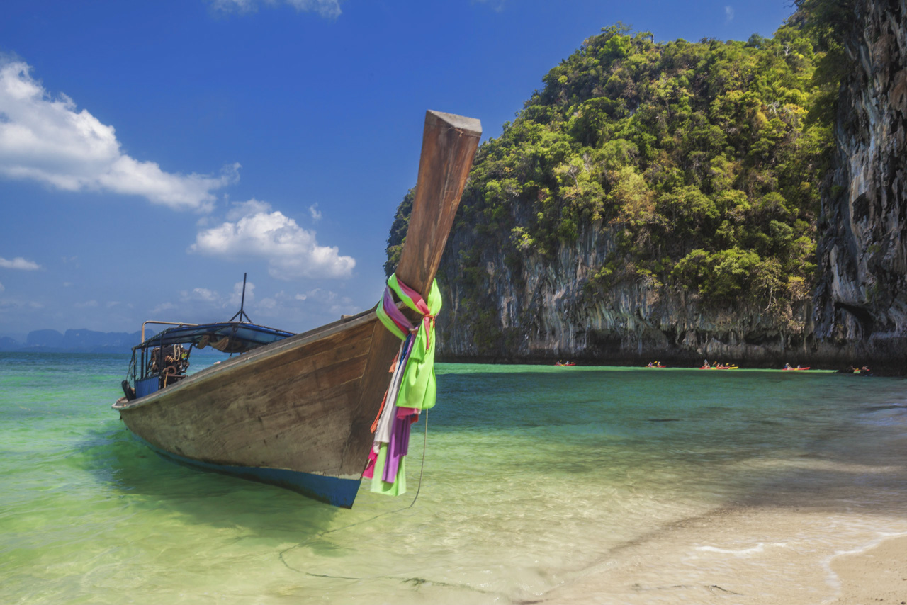 thailand what to do | longtail boat on beach